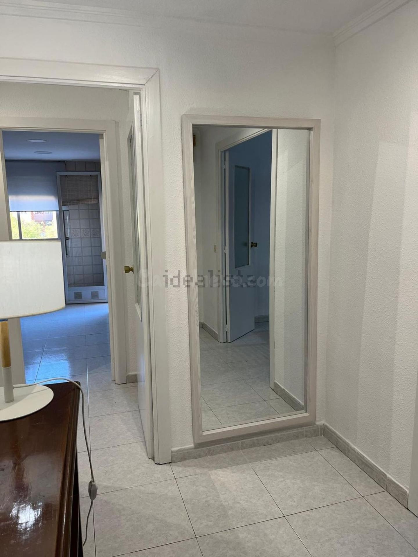 Piso 2 habitaciones 99m² en alquiler - Algiros - foto 5