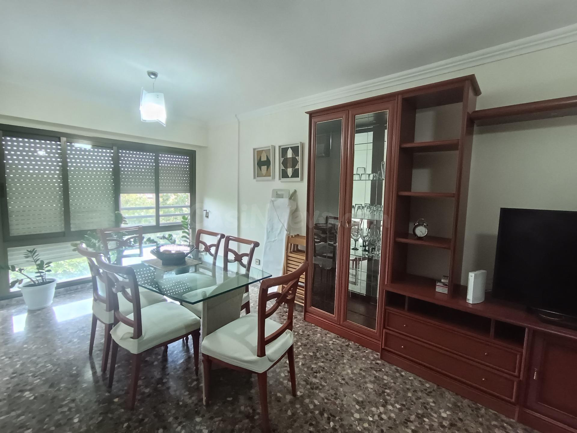 Piso 3 habitaciones 88m² en alquiler - Malilla - foto 2