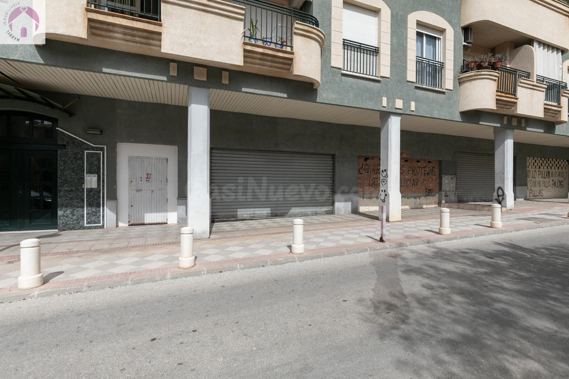 Oportunidad en Atarfe, local de origen de 222m2 - foto 2