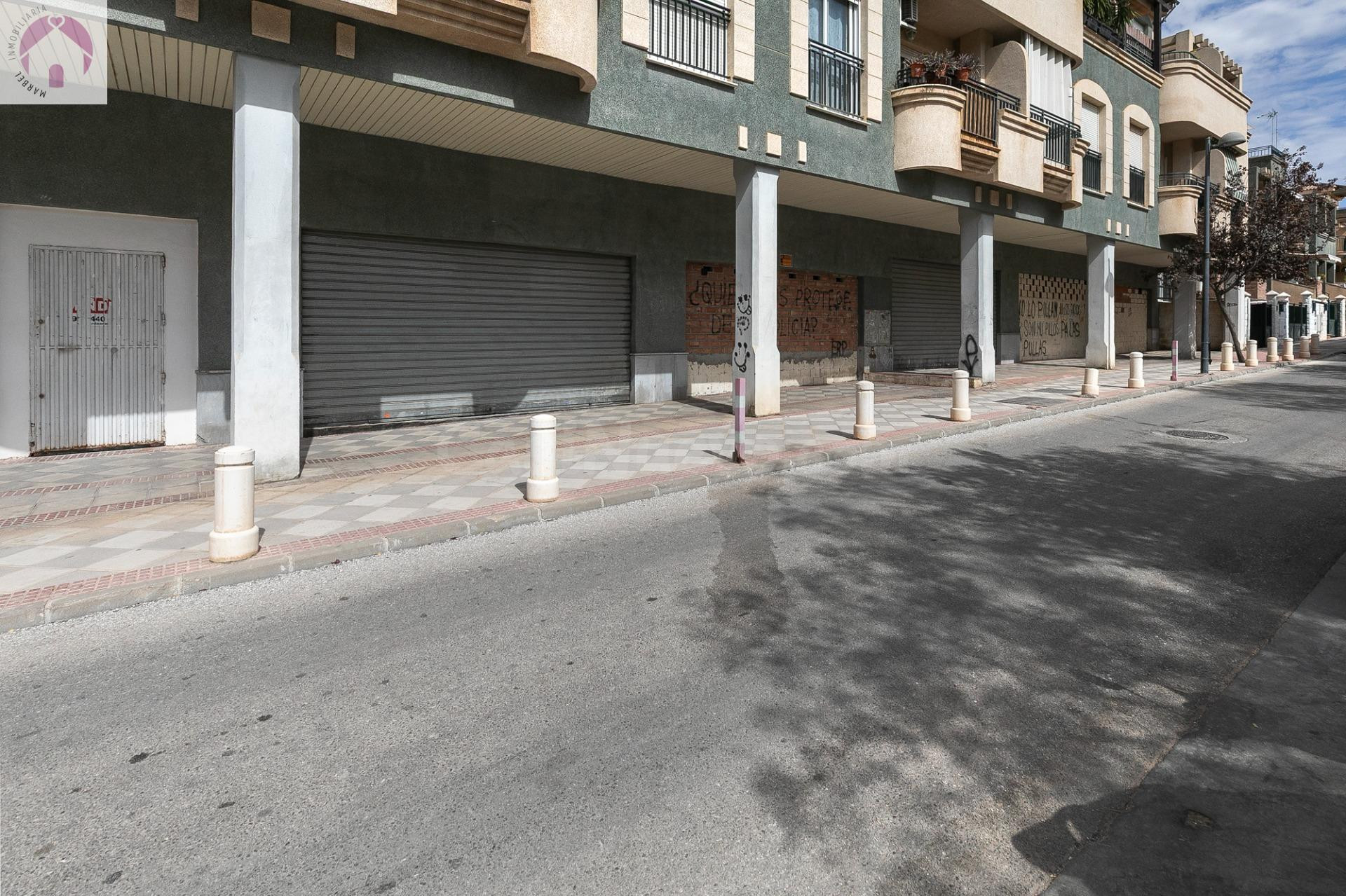 Oportunidad en Atarfe, local de origen de 222m2 - foto 5