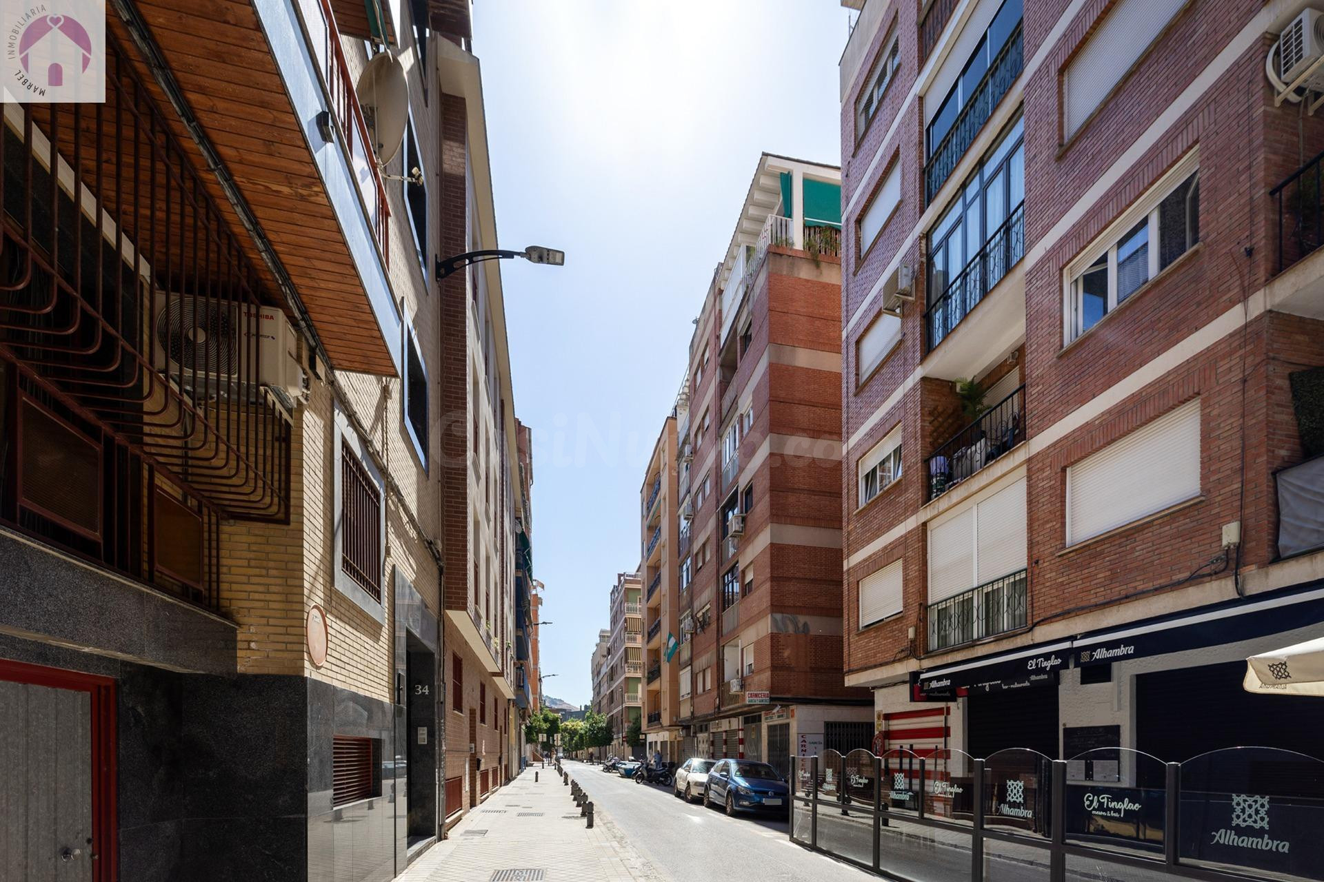 Piso Junto Calle Alhamar