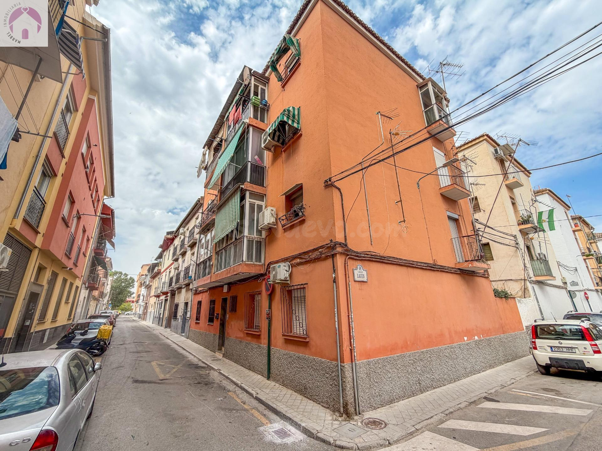 Piso de 2 dorm. reformado para entrar a vivir. - foto 2