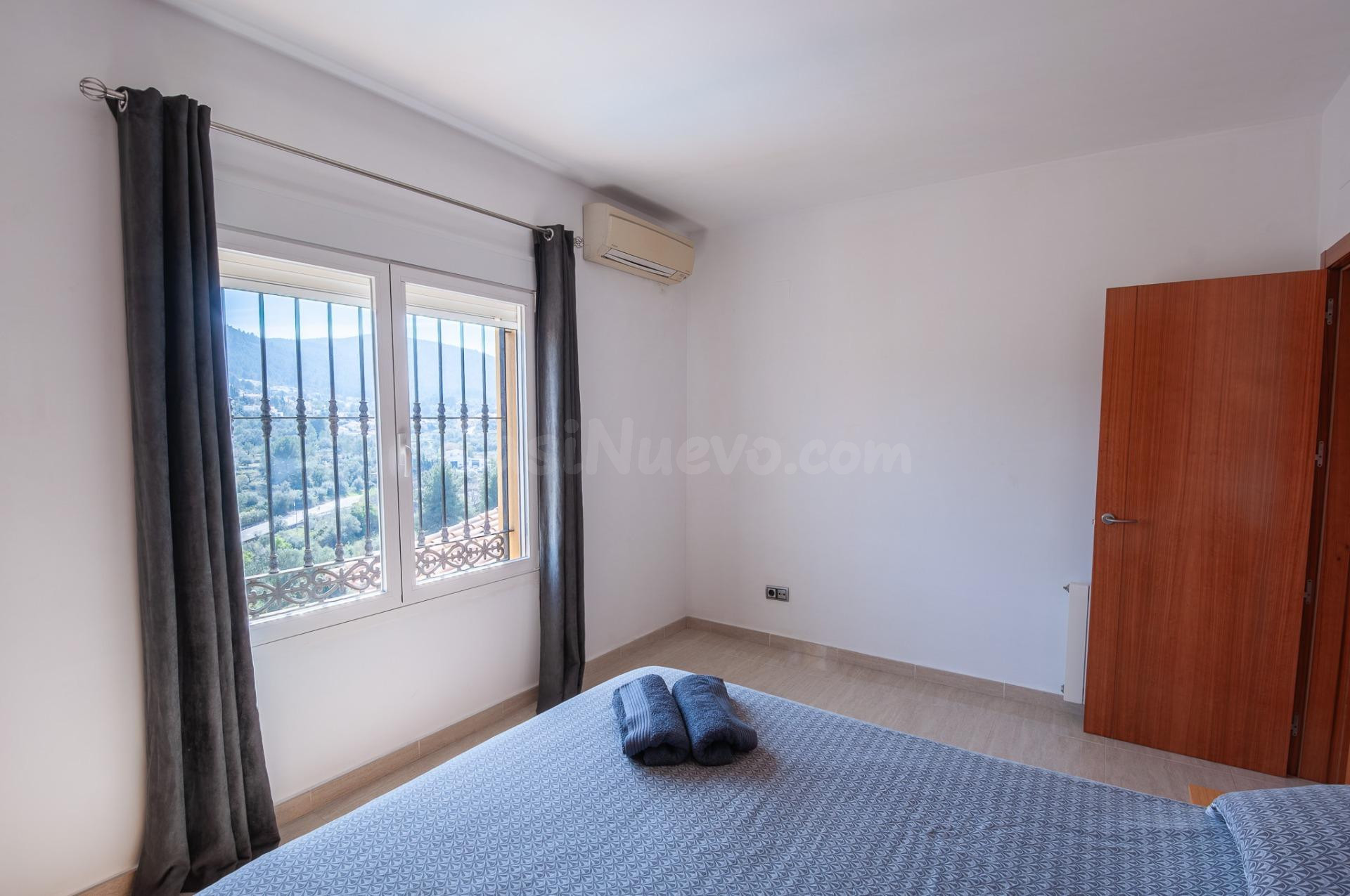 Villa en Orba de 5 dormitorios con piscina y vistas impresio - foto 5