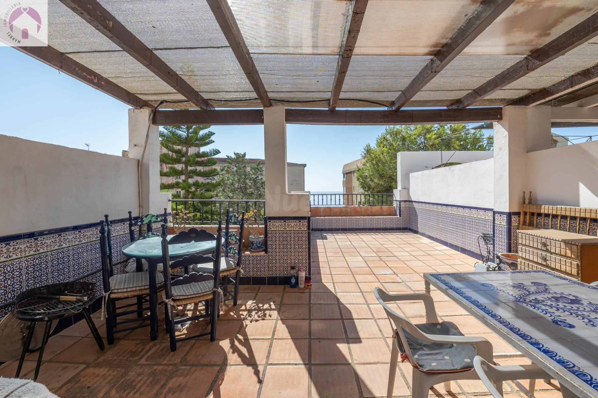 PRECIOSA CASA EN URBANIZACION PRIVADA VELILLA ALMUÑECAR PLAY - foto 2