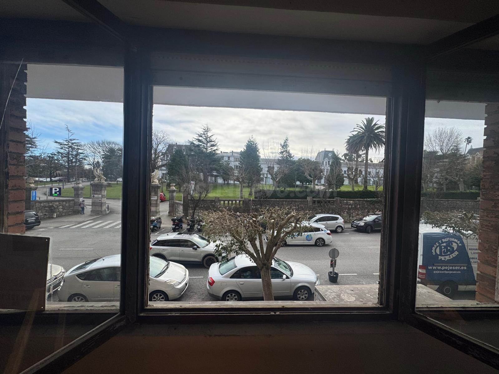 EXCELENTE LOCAL COMERCIAL DE DOS PLANTAS PARA ALQUILAR - foto 4