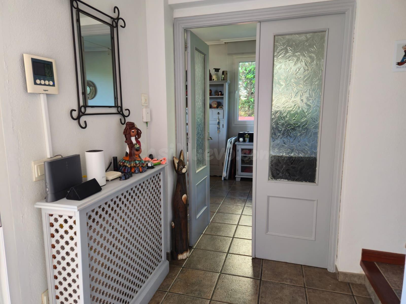 Tu hogar soñado: casa con piscina y jardín en Mortera - foto 5