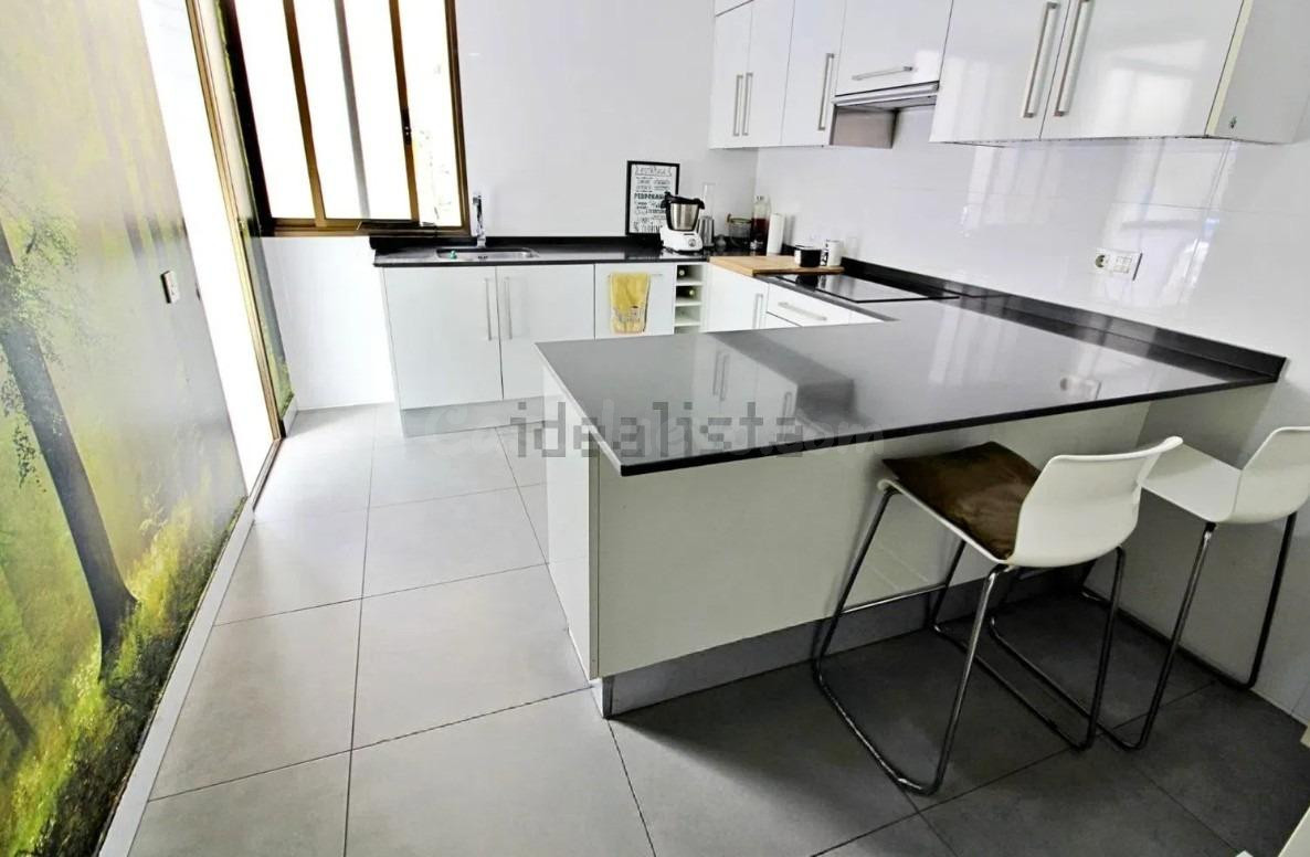 PRECIOSO PISO PARA VENDER EN ZONA CENTRO - foto 3