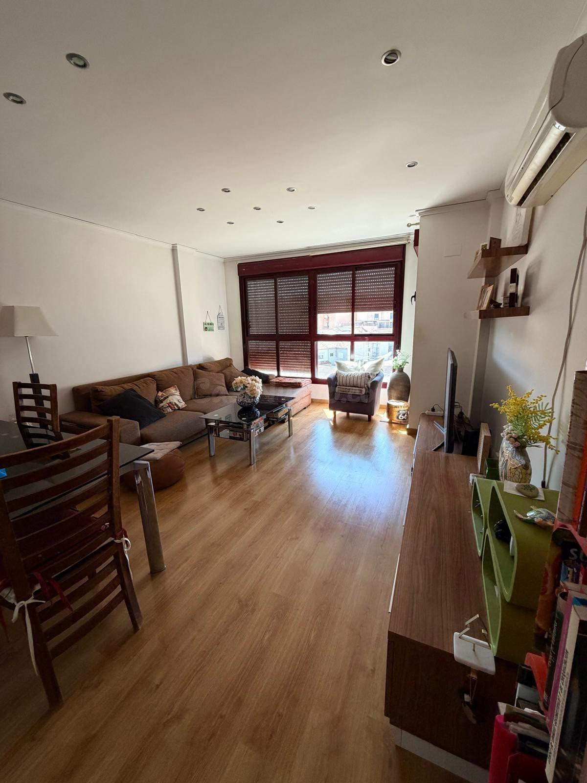 PRECIOSO ATICO DUPLEX EN EXCELENTE ZONA CON PARKING - foto 2