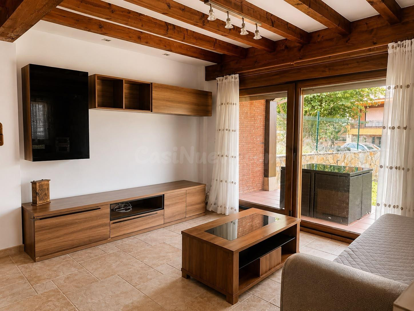 Casa pareada de estilo montañés totalmente restaurada en La 