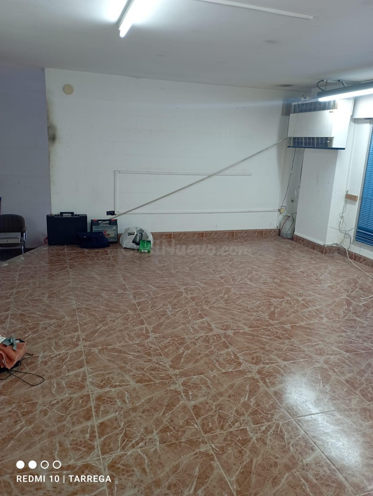 LOCAL COMERCIAL EN ZONA EL PILAR - foto 2