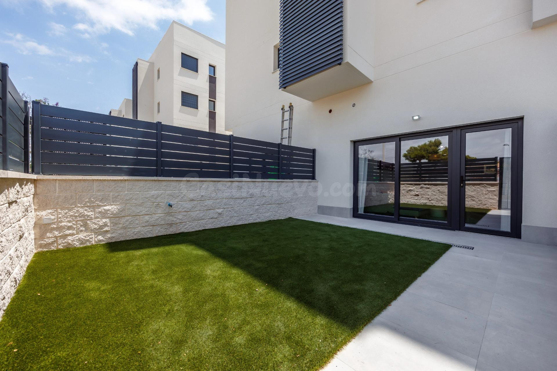 Oportunidad de inversión: Apartamentos en planta baja con li - foto 5