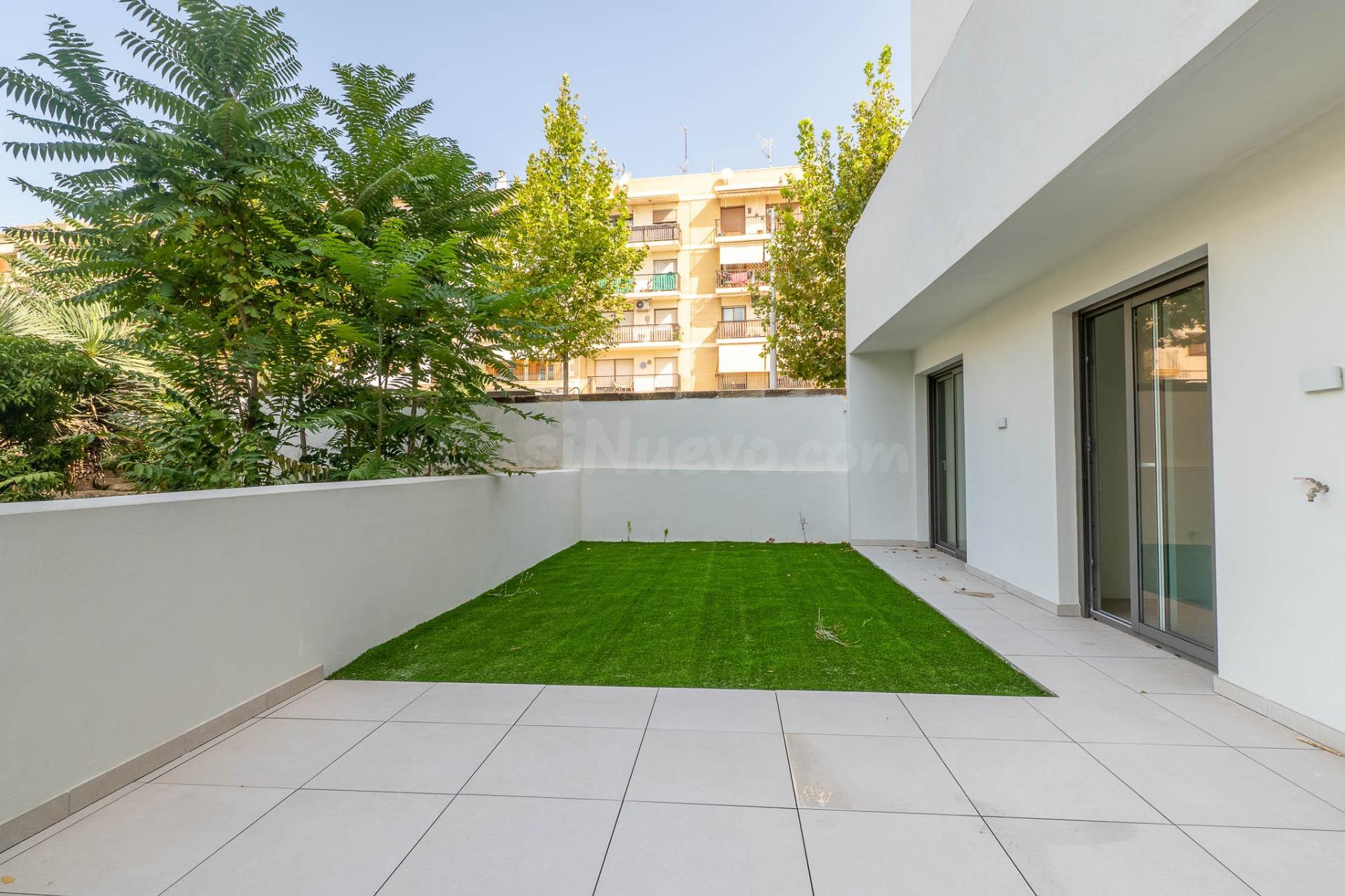 Moderno apartamento de obra nueva en una ubicación privilegi - foto 2