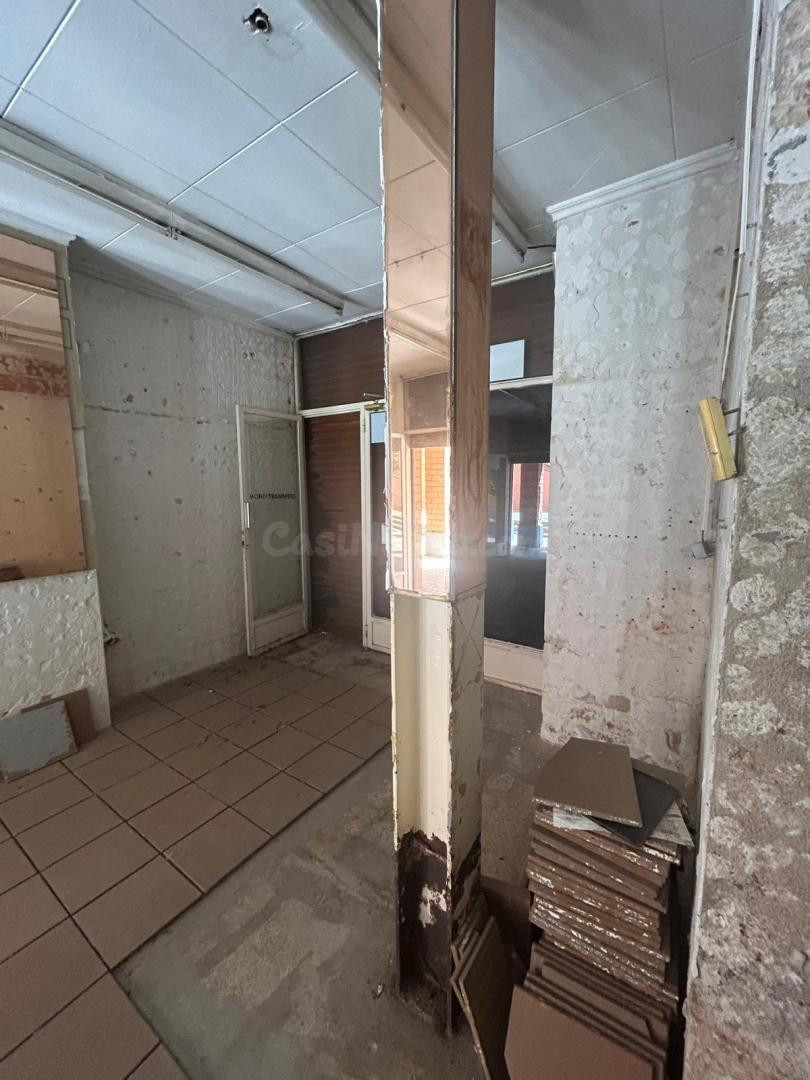 LOCAL EN VENTA EN CA N'ORIAC SABADELL - foto 4