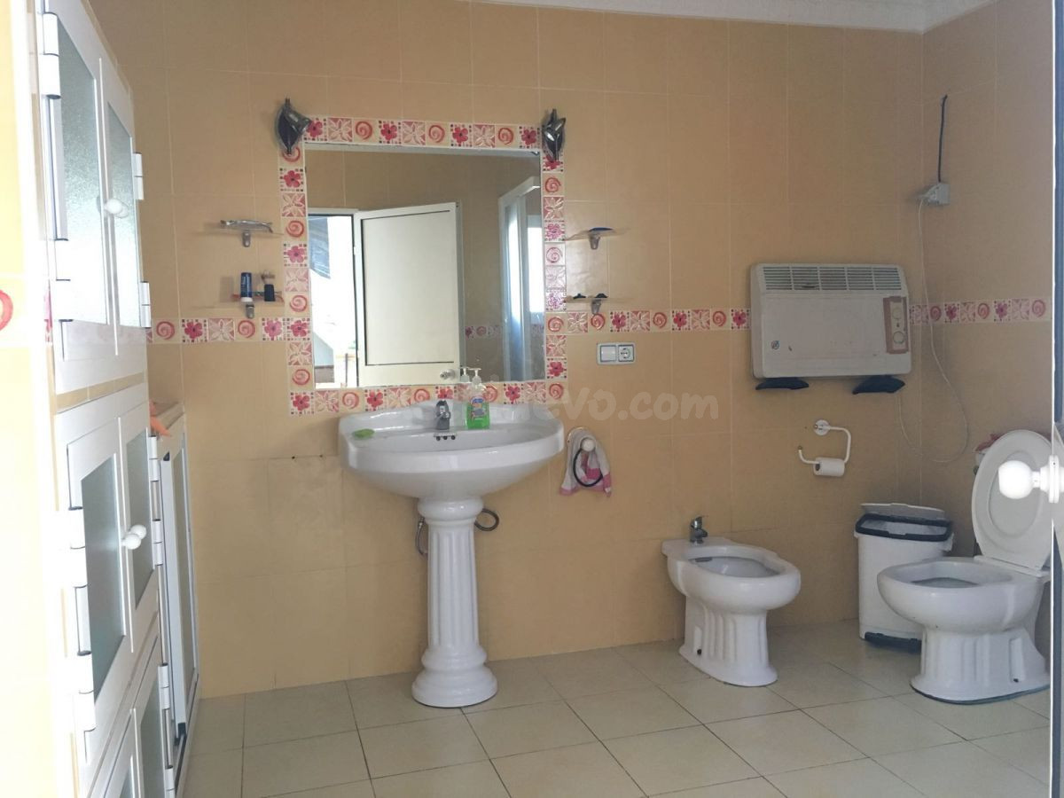 Casa 4 habitaciones 327m² en venta - Andalucia - foto 5