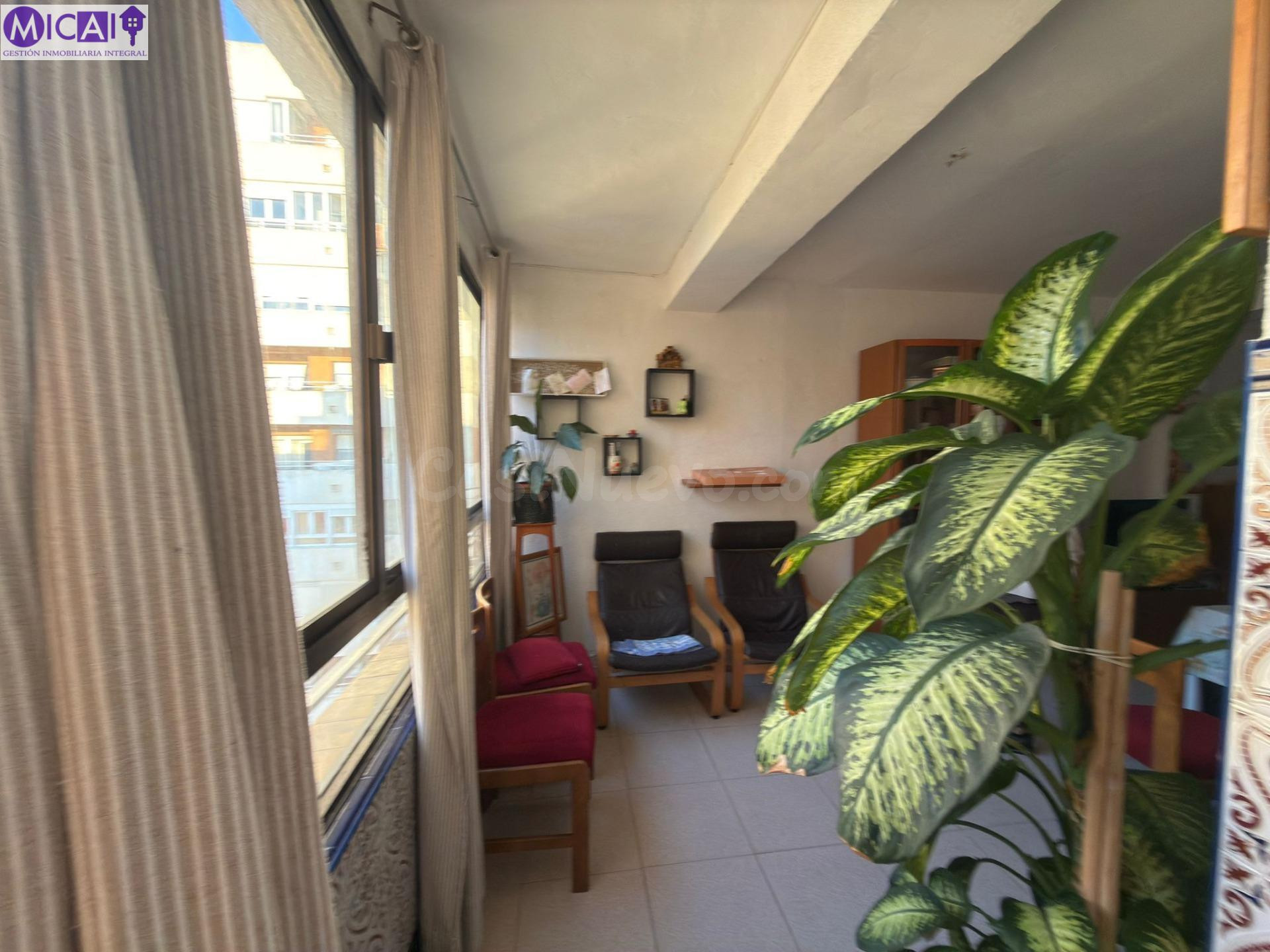 Amplio y Soleado Piso en Zona Cortadura - Oportunidad Única