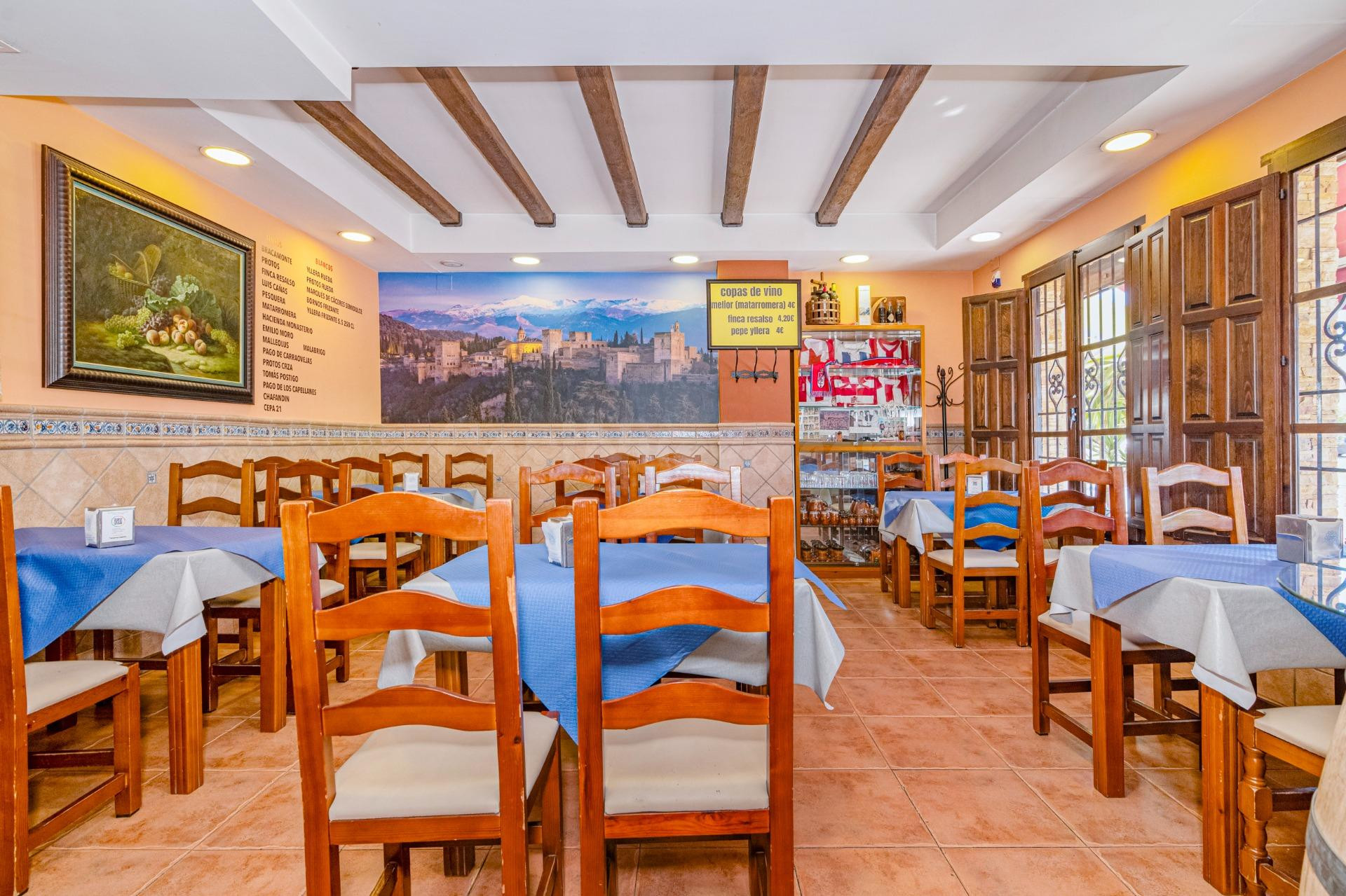 Restaurante asador en primera línea - foto 2