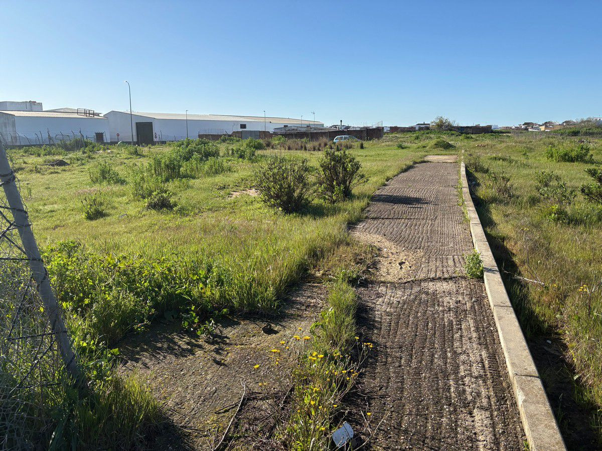 Terreno industrial en venta - Andalucia
