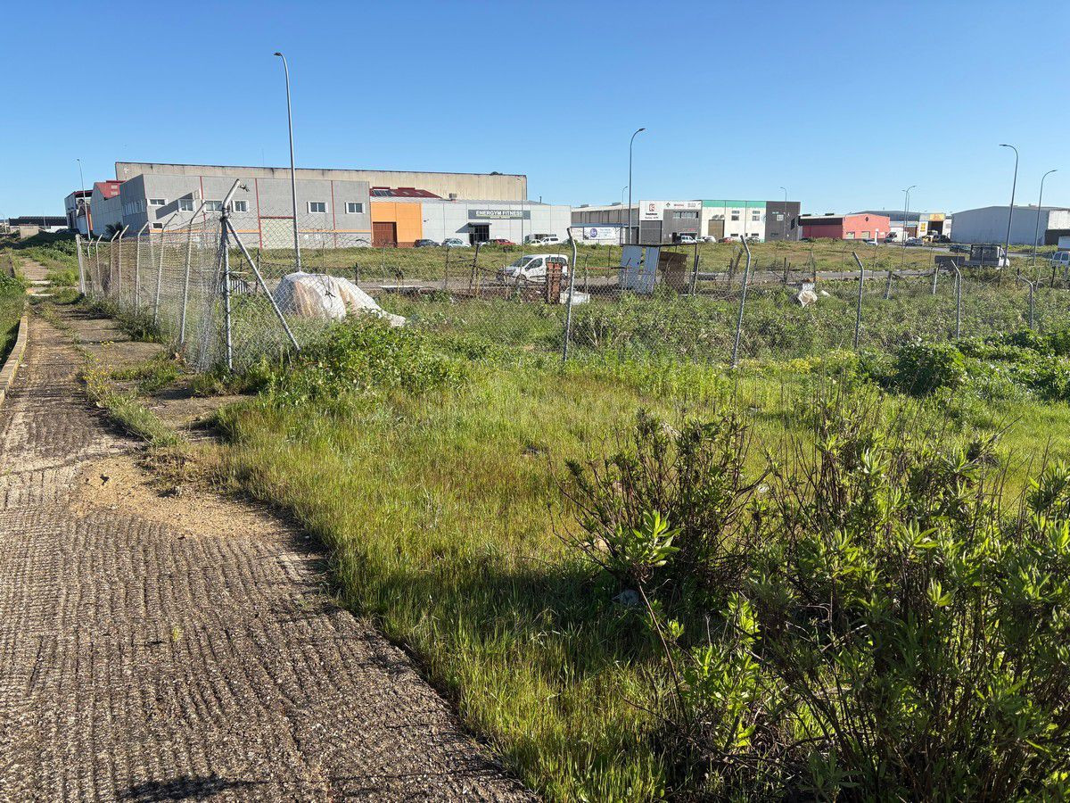 Terreno industrial en venta - Andalucia - foto 3
