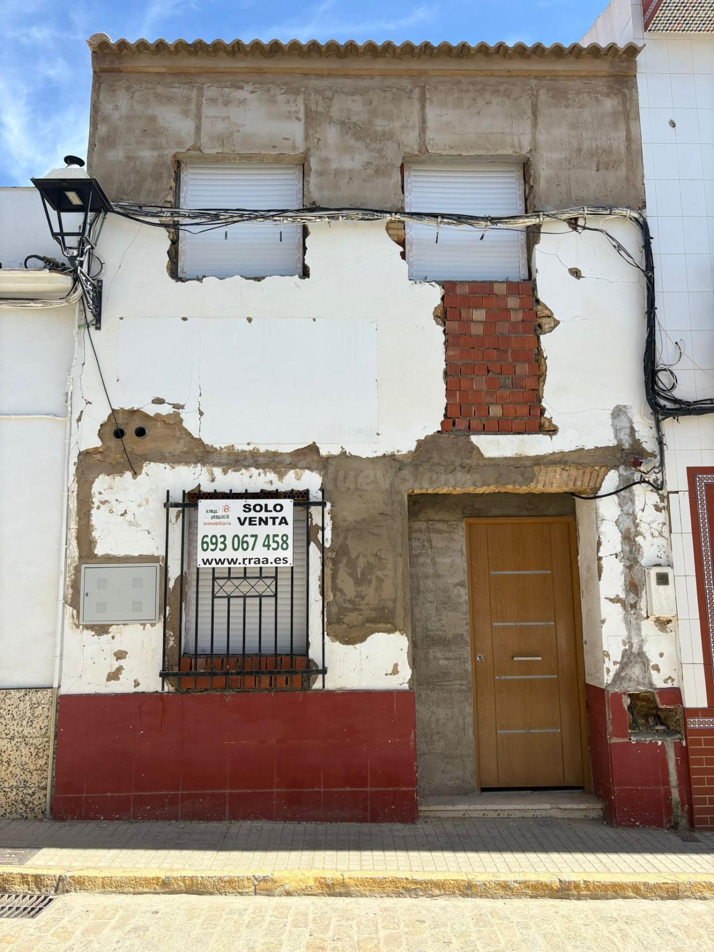 CASA POR FINALIZAR LA OBRA DE REFORMA, EN BOLLULLOS DEL COND