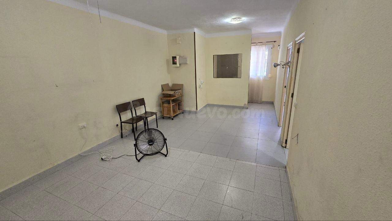 PLANTA BAJA EN VENTA CON PATIO PRIVADO – PARA REFORMAR - foto 3