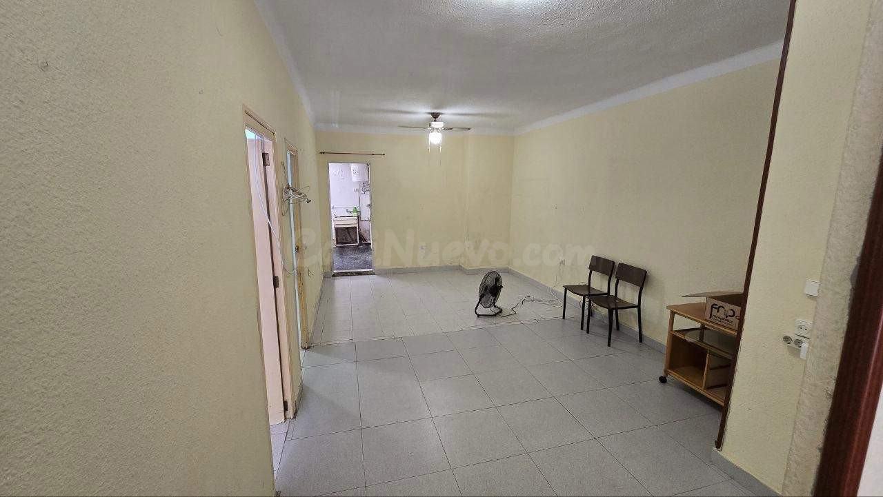 PLANTA BAJA EN VENTA CON PATIO PRIVADO – PARA REFORMAR - foto 4
