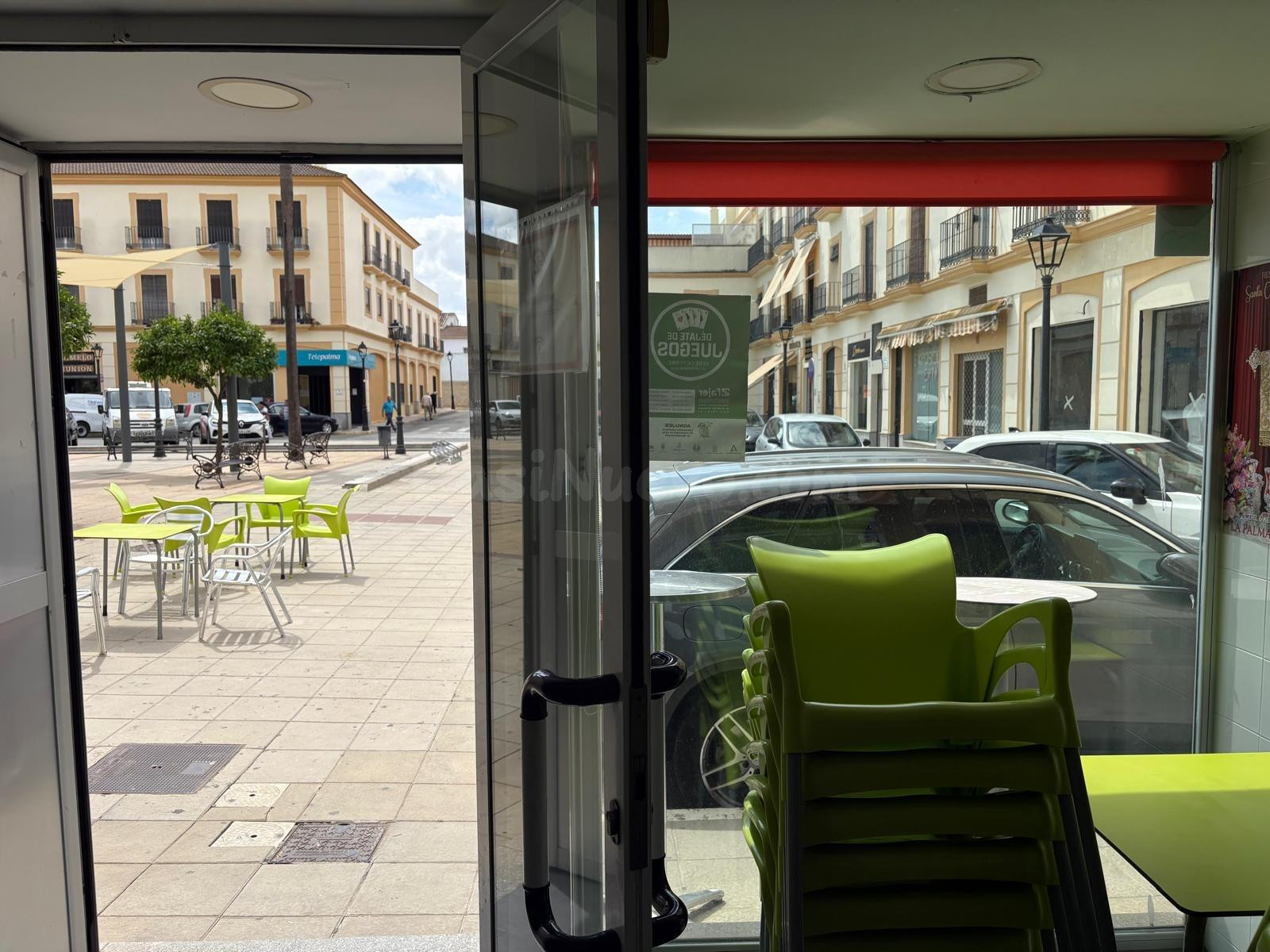 Oportunidad de Inversión: Local Comercial en La Palma del Co - foto 5