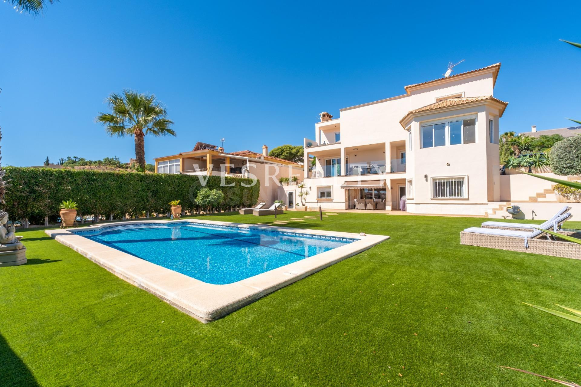 Villa de Lujo en Mutxamel, La Huerta. - foto 3