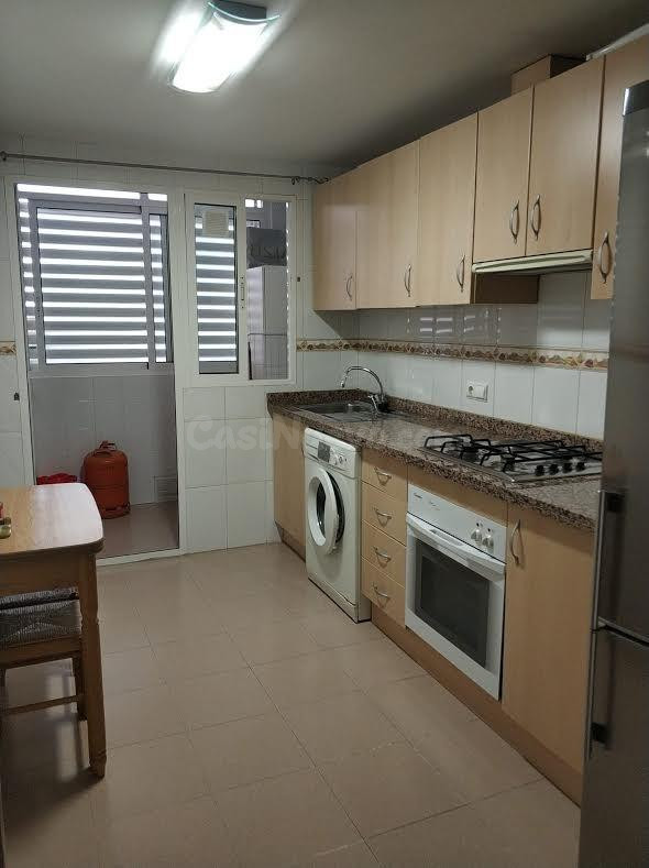 ALQUILER DE PISO EN SAN VICENTE DEL RASPEIG - CENTRO - foto 3