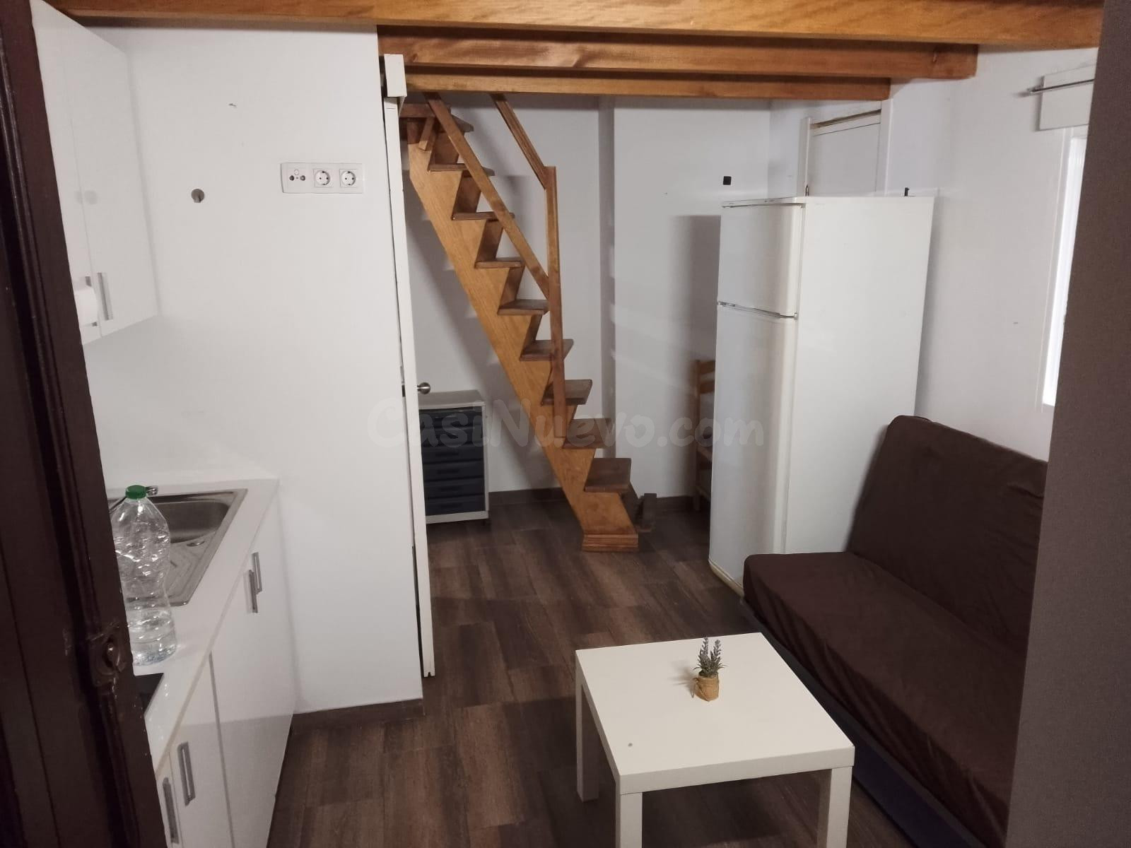 Estudio con habitaciòn Mezzanine en Alicante zona Rambla,