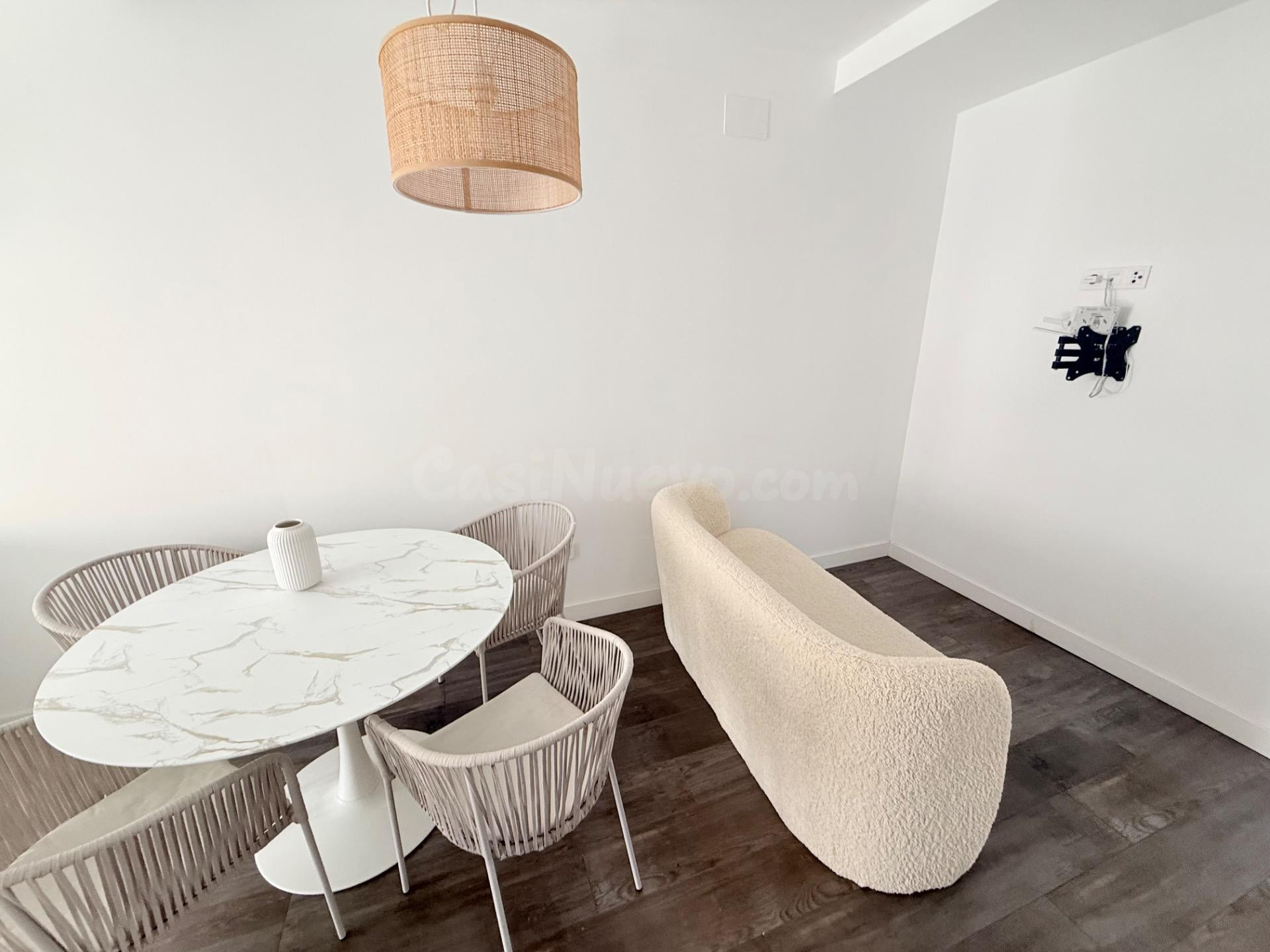 Apartamento 3 habitaciones 90m² en alquiler - Carolinas baja