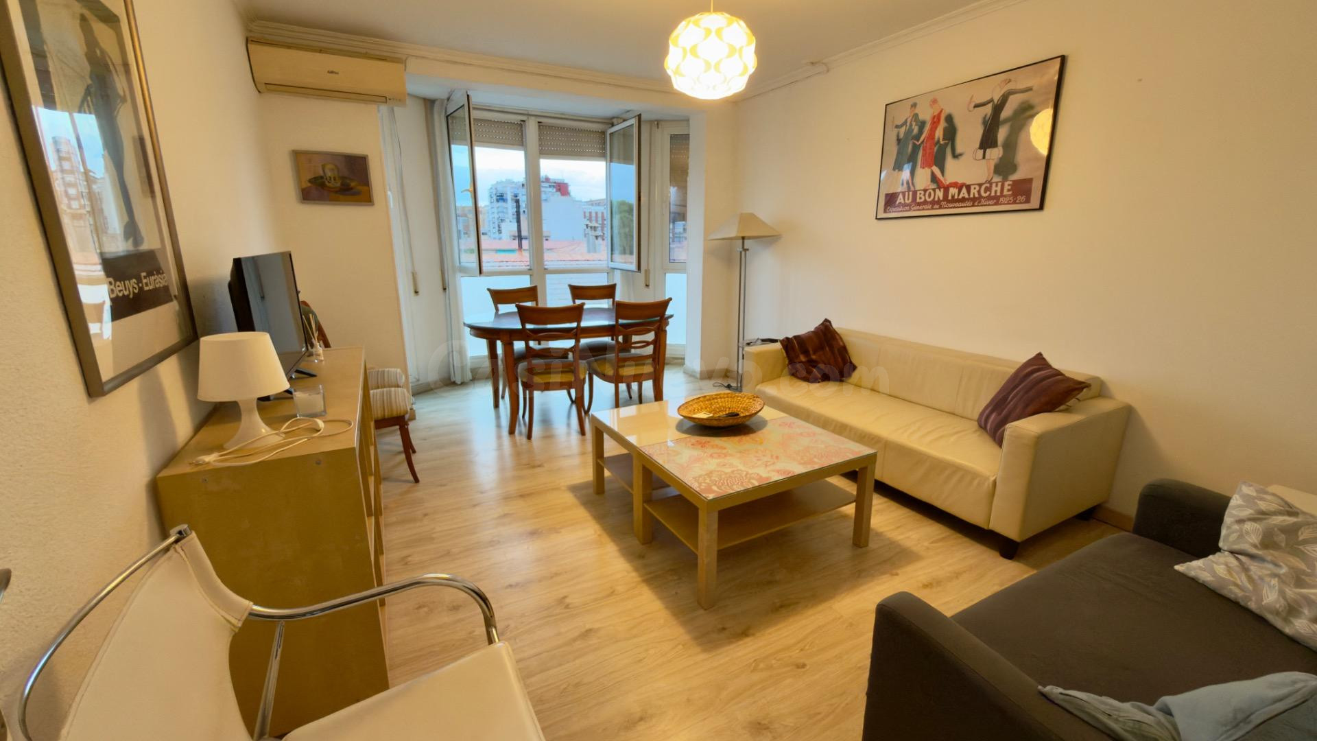 OPORTUNIDAD EN MURCIA | 103 m2 ÚTILES, 4 DORMITORIOS, 2 BAÑO - foto 2
