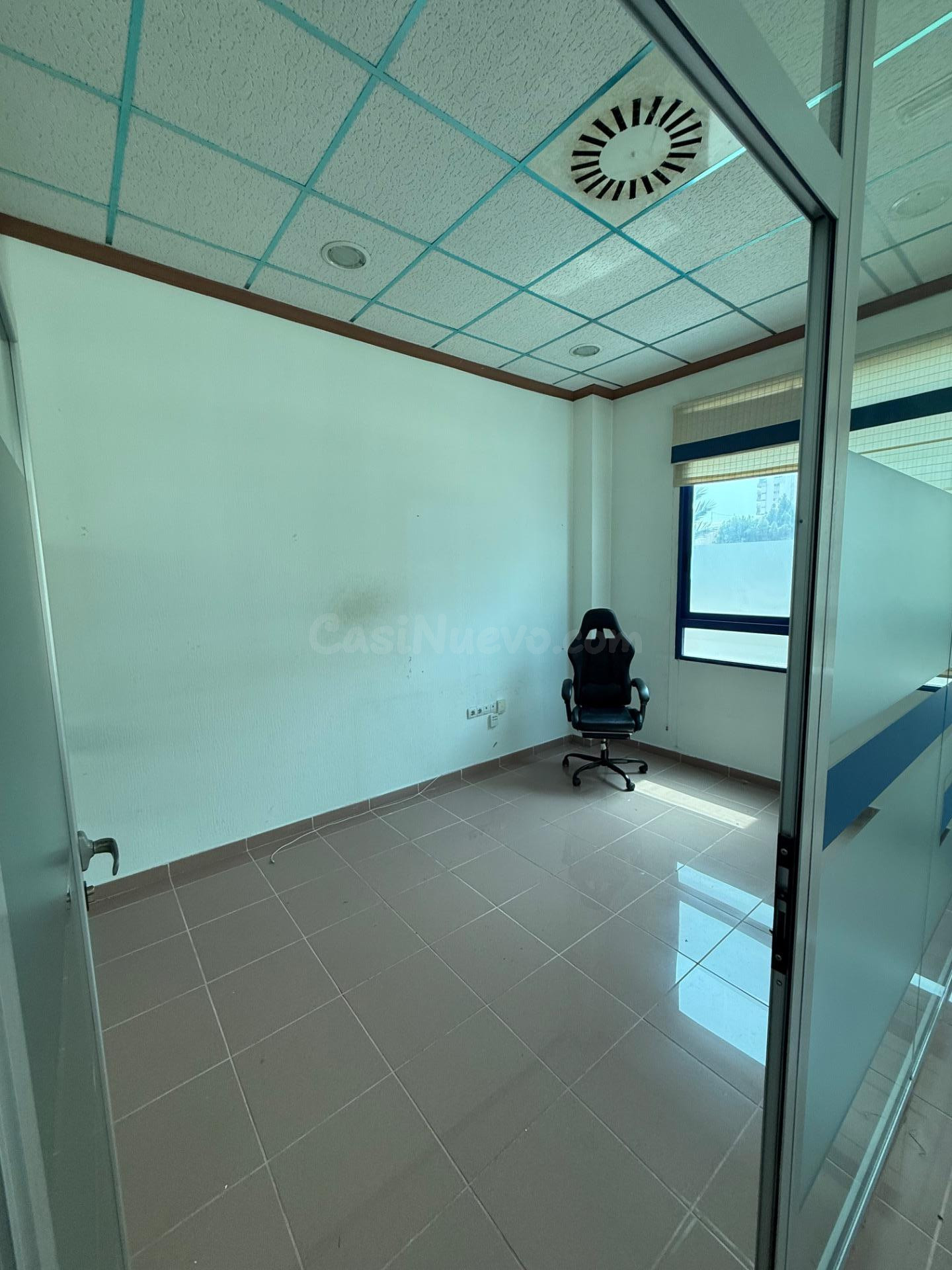 Oficina 1 habitación 130m² en alquiler - Campello Playa - foto 2