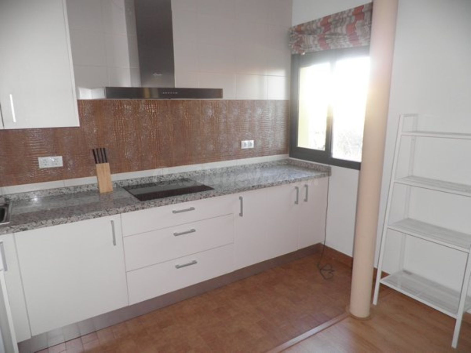 Apartamento de 1 dormitorio con ascensor, amueblado - foto 4