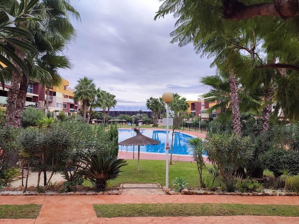 Playa Flamenca Apartamento en Residencial El Bosque