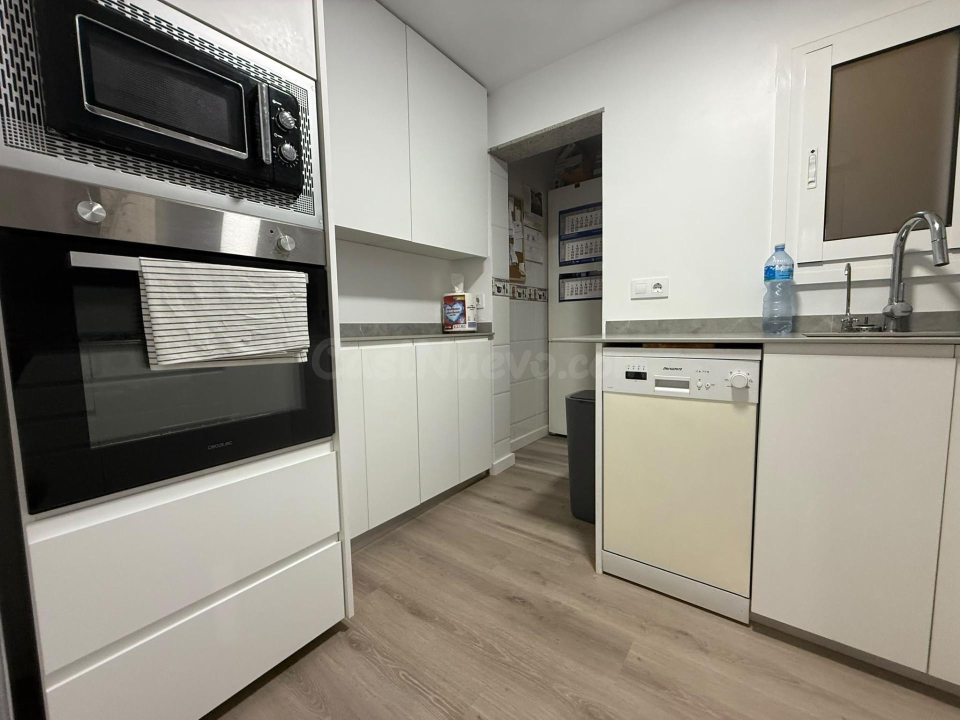 Amplio y Moderno Piso Reformado en Granollers - Zona Congost - foto 2