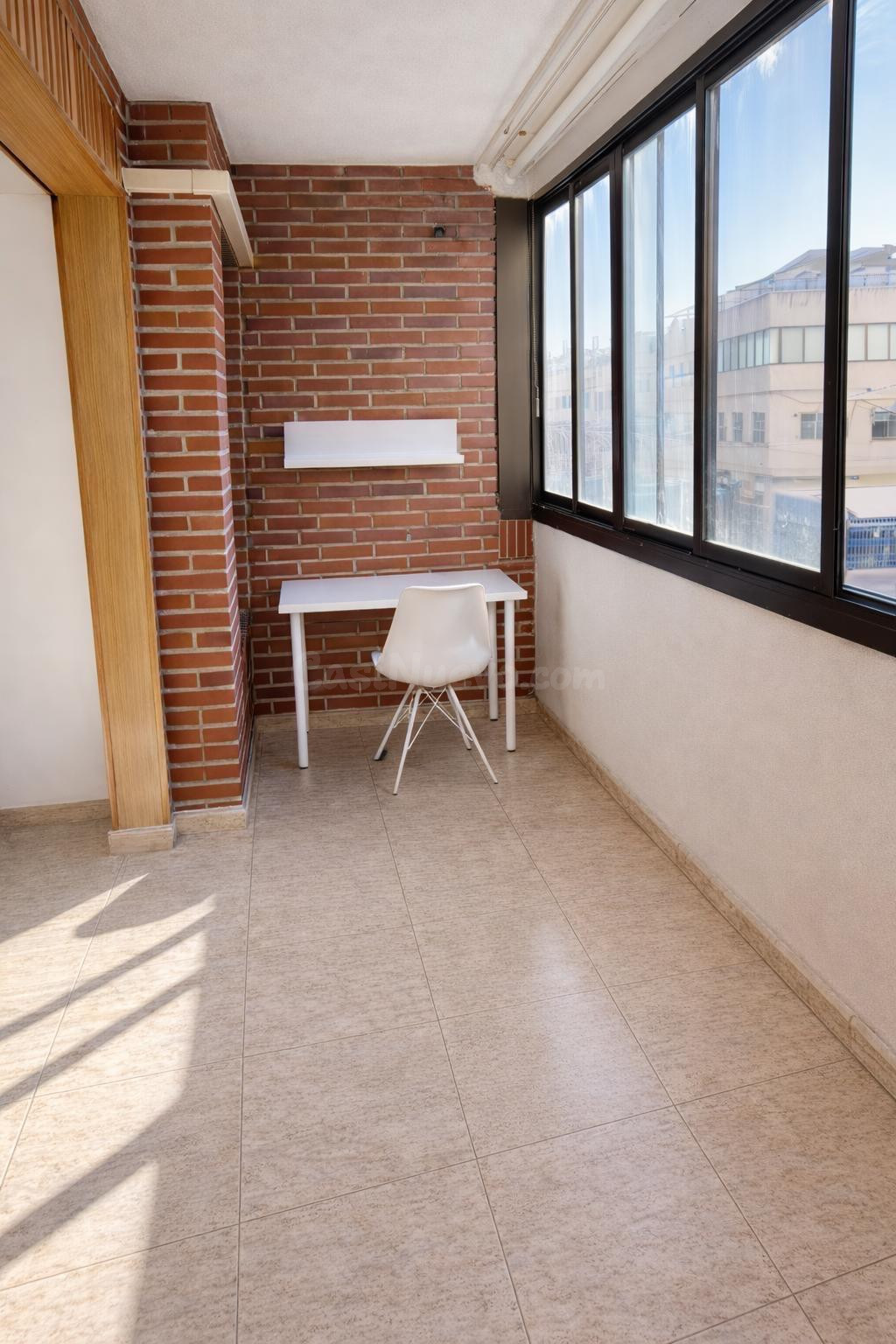 Se vende piso centrico en Alfaz de Pi con plaza de Parking - foto 4