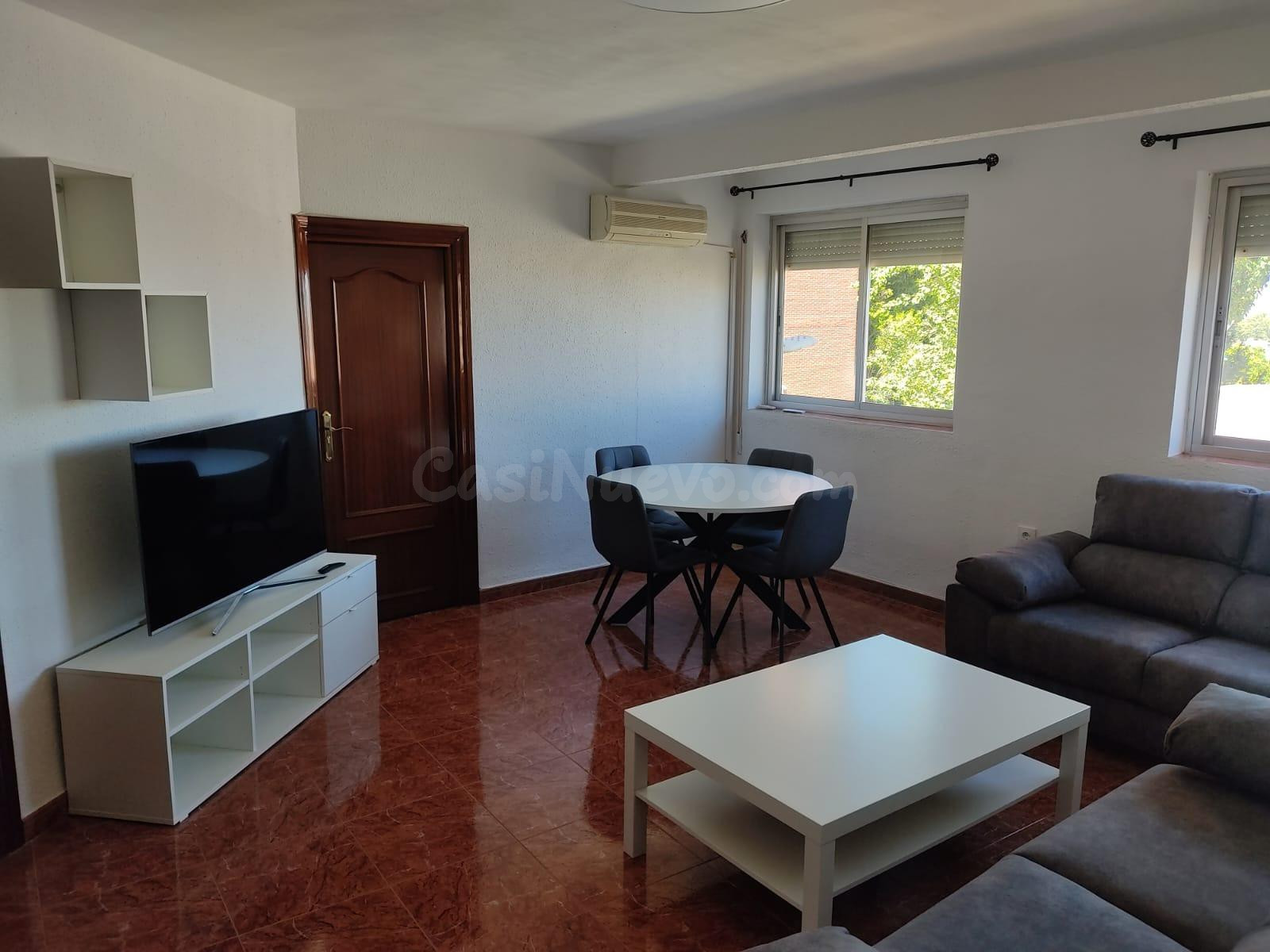 Piso 4 habitaciones 125m² en alquiler - Hospital - foto 2