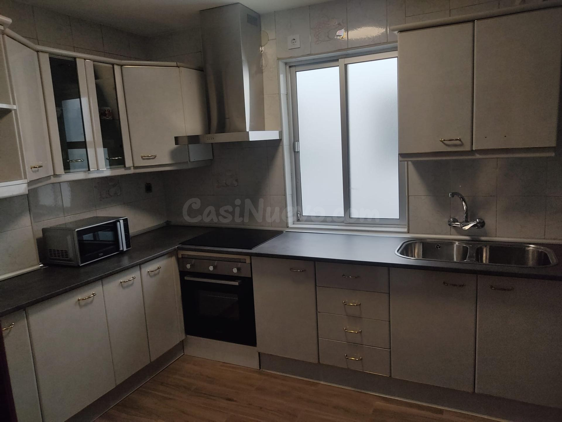 Piso 4 habitaciones 125m² en alquiler - Hospital - foto 5
