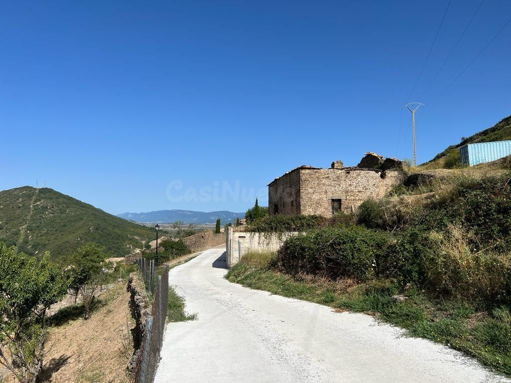 VENTA DE SUELO URBANO EN ARRES - foto 3