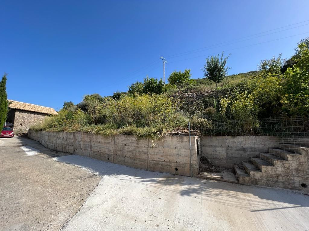 VENTA DE SUELO URBANO EN ARRES - foto 5