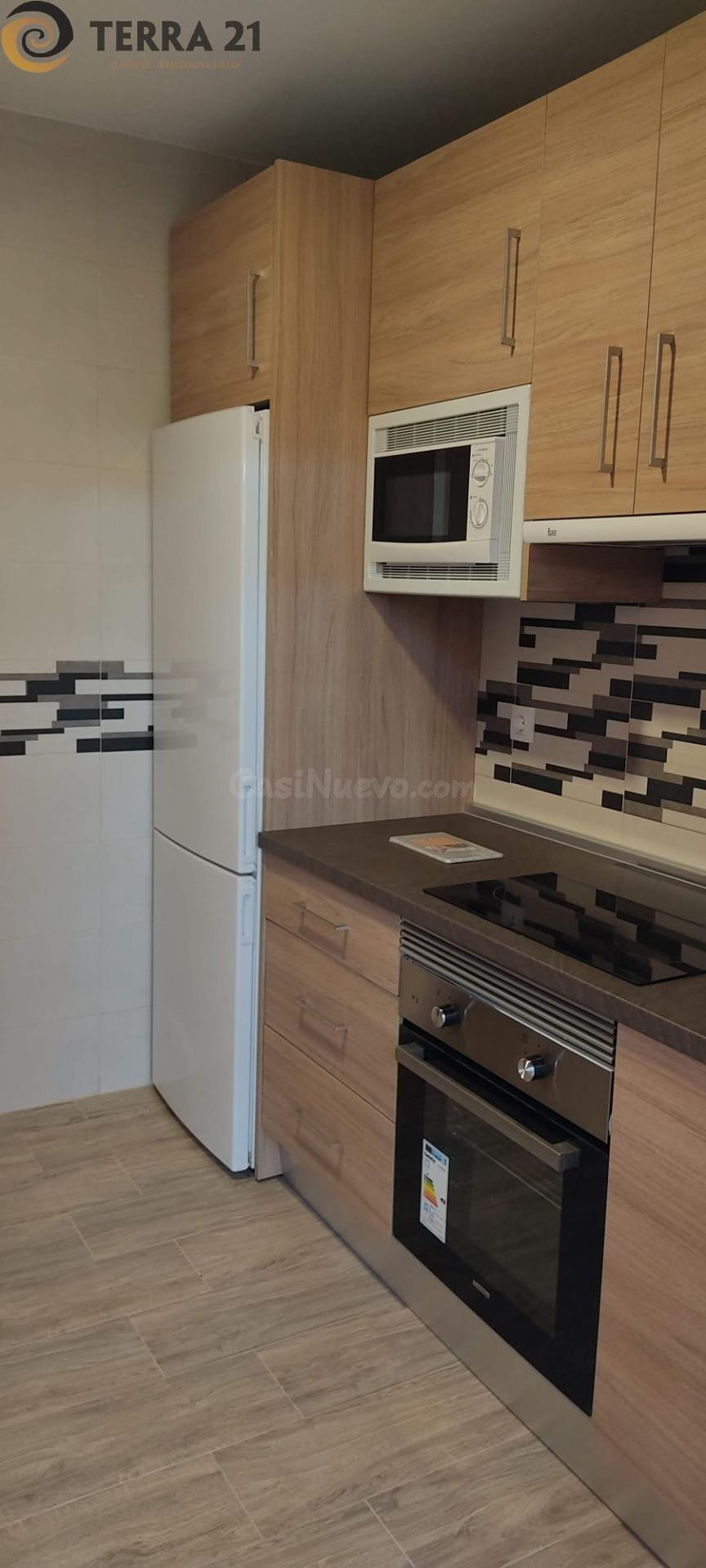 Amplio y Moderno Piso en la Zona Universitaria de Jaén - Ideal para Estudiantes
