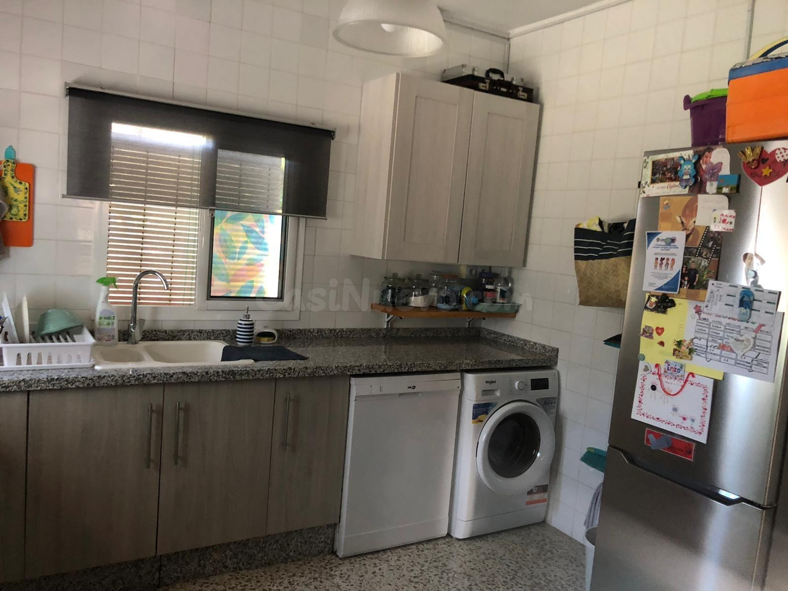 Chalet independiente en La Urbanización Las Nieves - foto 3