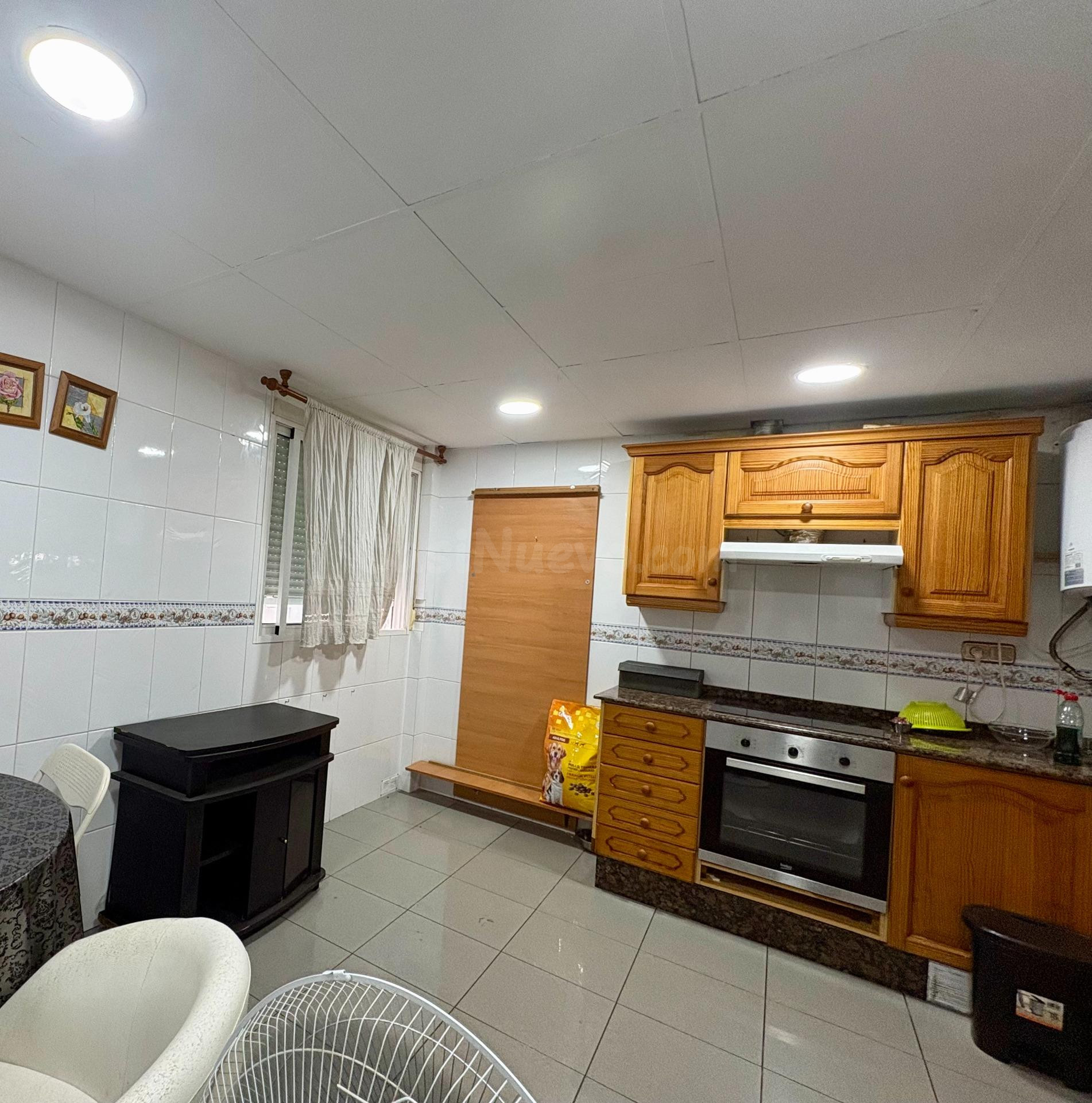 Amplio y acogedor piso en Silla, SIN ASCENSOR  por €135.000 - foto 2