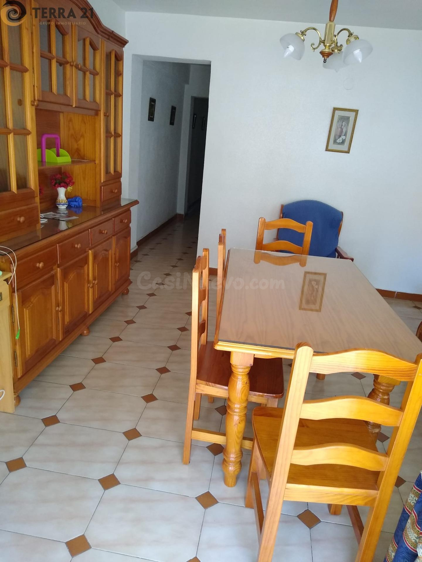 Piso para estudiantes en zona céntrica y muy bien comunicada - foto 2
