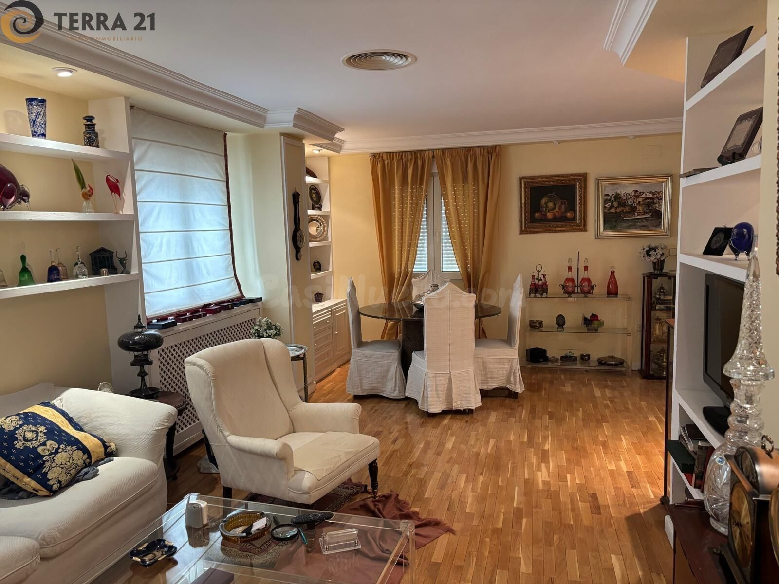 MAGNÍFICO PISO EN EL CENTRO DE JAÉN - foto 4