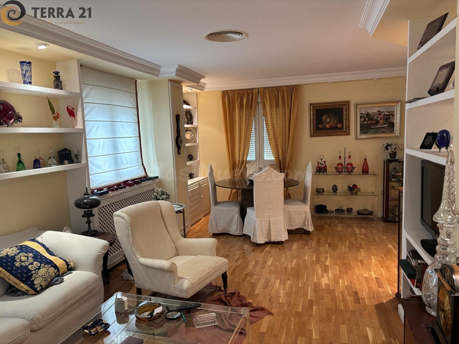 MAGNÍFICO PISO EN EL CENTRO DE JAÉN - foto 5