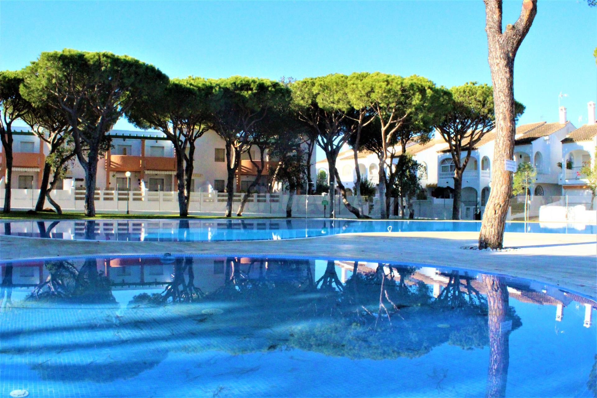 APARTAMENTO EN SEGUNDA PISTA DE LA BARROSA - foto 2