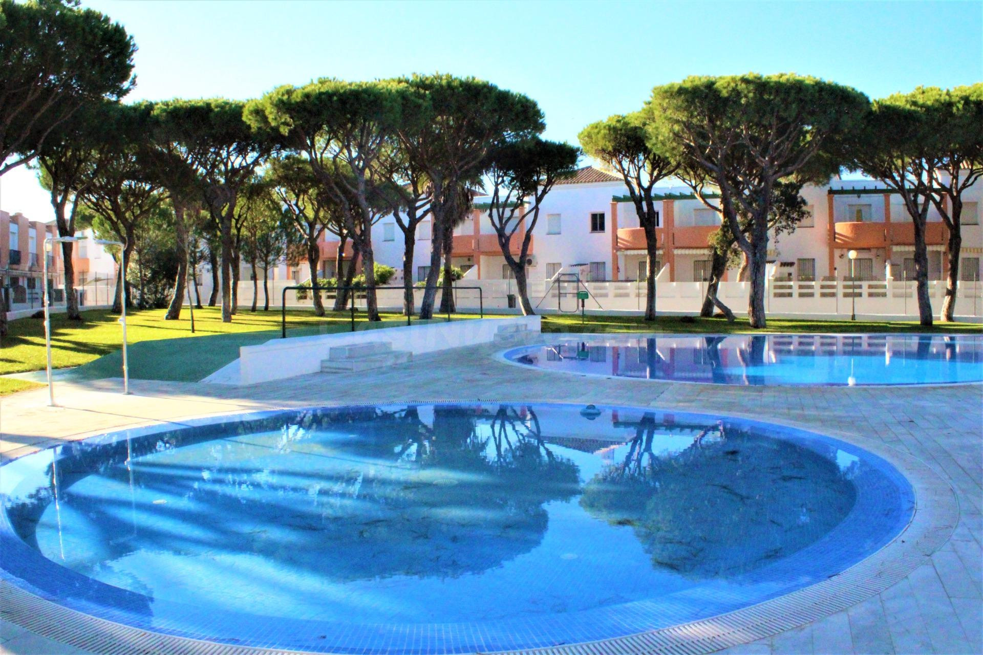 APARTAMENTO EN SEGUNDA PISTA DE LA BARROSA - foto 3