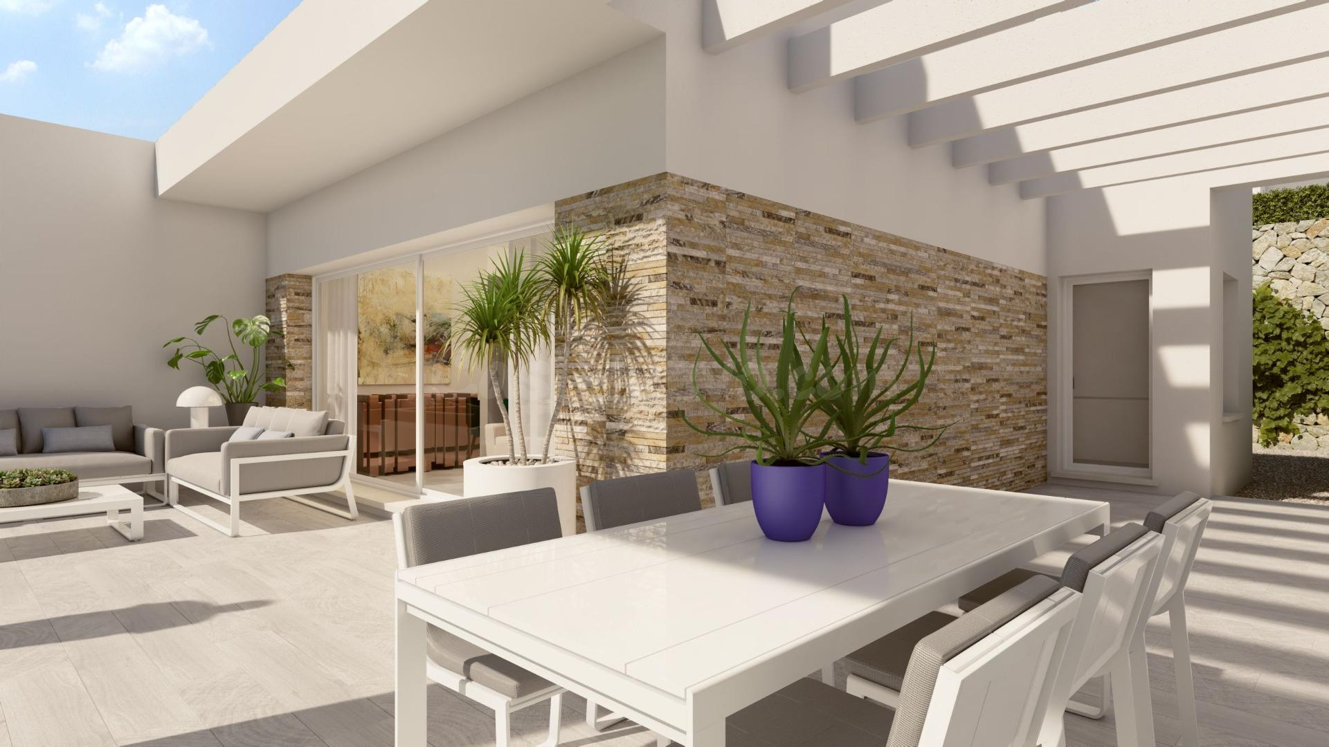 Villas a estrenar en un Campo de Golf con piscina privada. - foto 2