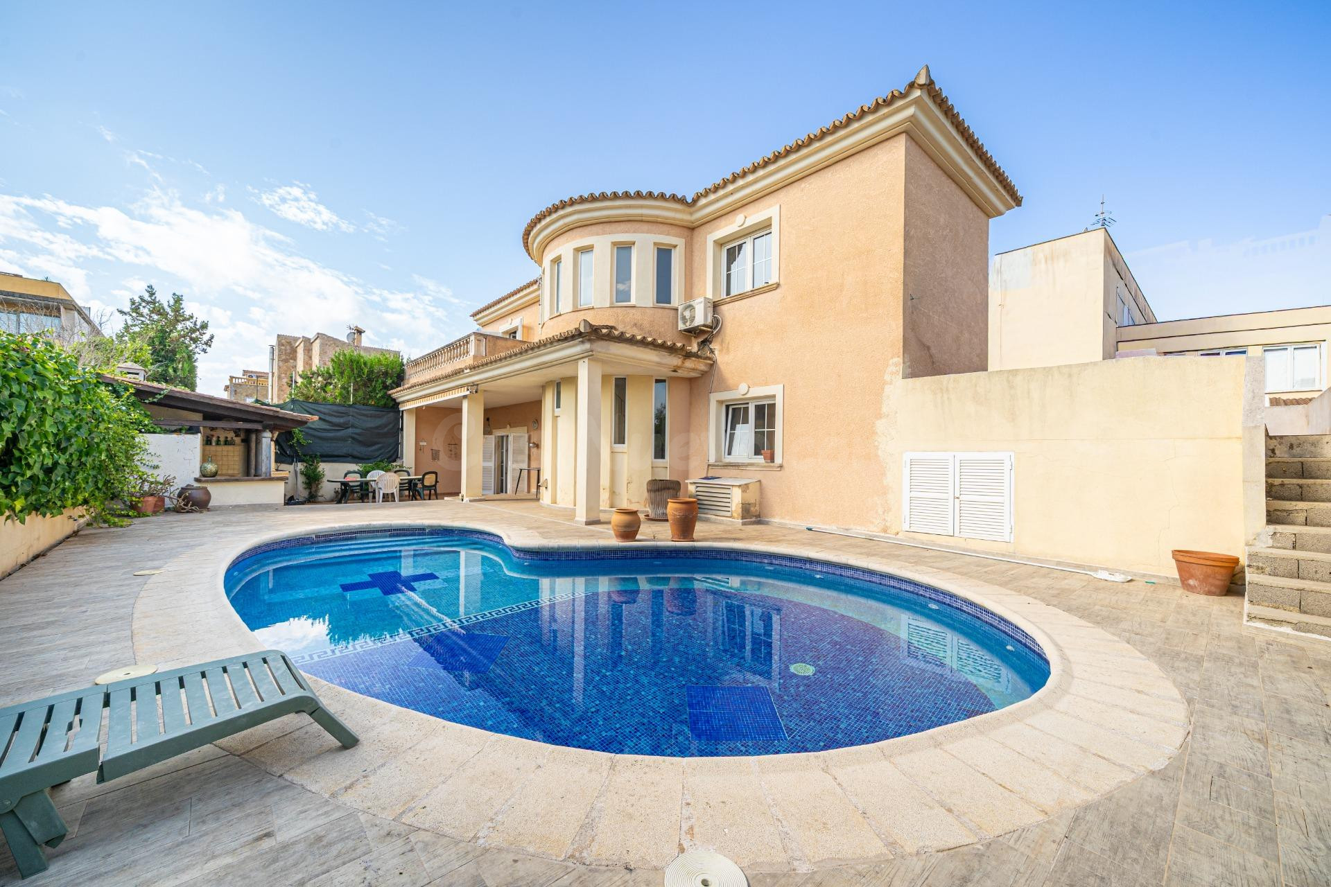 Chalet unifamiliar de 4 dormitorios con piscina privada, jar - foto 2